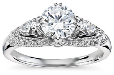 Art Deco 14K White Gold Ring Onyx and Diamonds Filigree Setting LOVELY