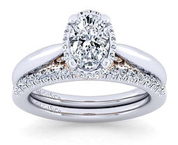 Oval Cut Engagement Rings: The Handy Guide Before You Buy