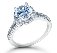 about aquamarine engagement rings